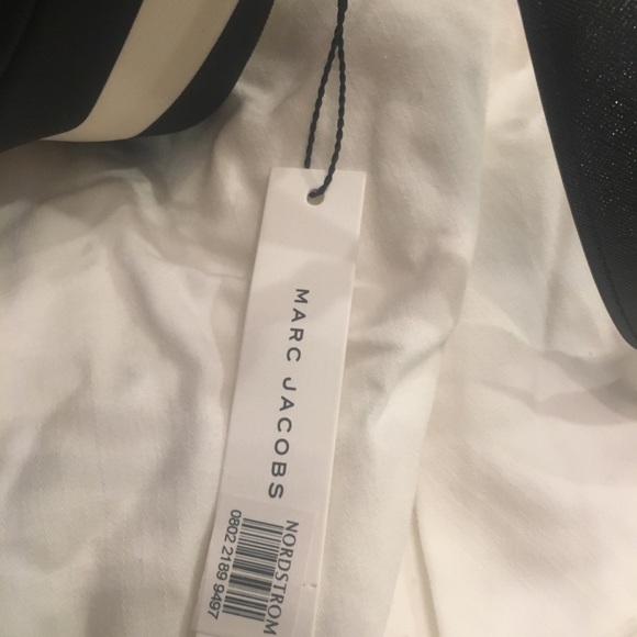 Marc Jacobs handbag. - Picture 5 of 7